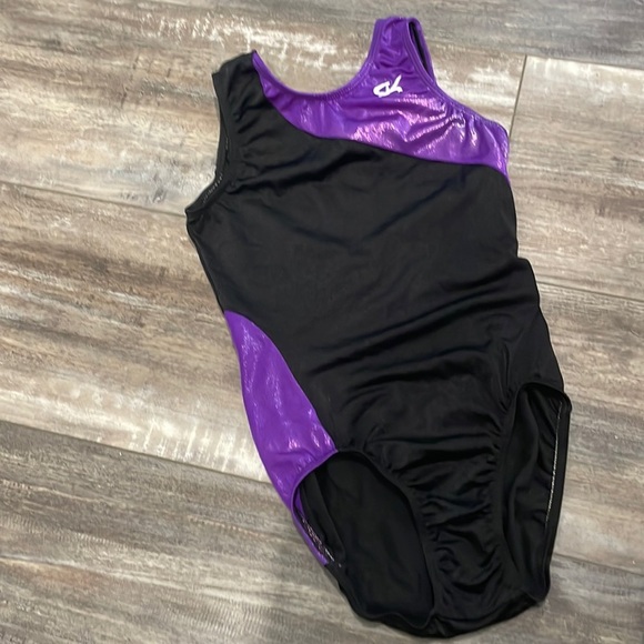 GK Elite Black and Purple Gymnastics Leotard Sz Sm - Picture 1 of 6